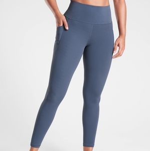 Athleta Salutation Stash Pocket II tight
